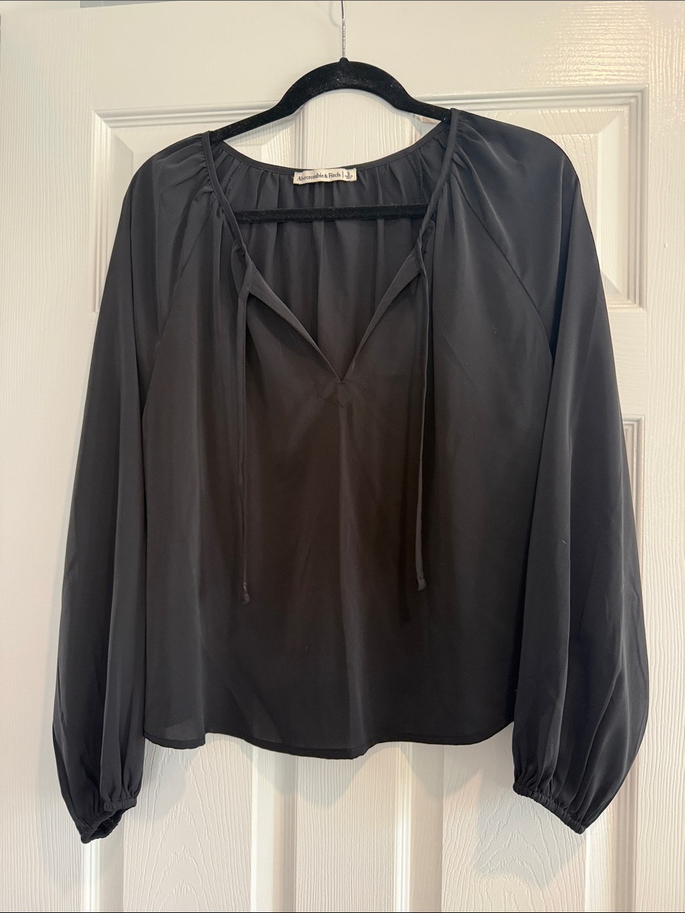 Abercrombie & Fitch Black Sheer Tie-Neck Blouse